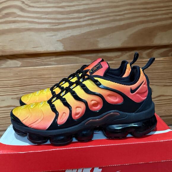 2018 Nike Air Vapormax Plus Sunset Black Total Orange